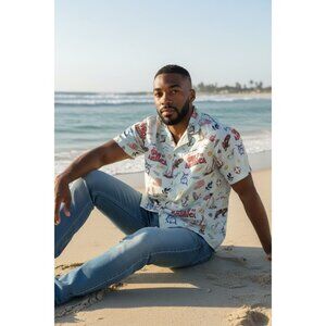 NEW Blaze Media Gulf Of America Hawaiian Shirt 2XL Botton Up Patriotic USA Print